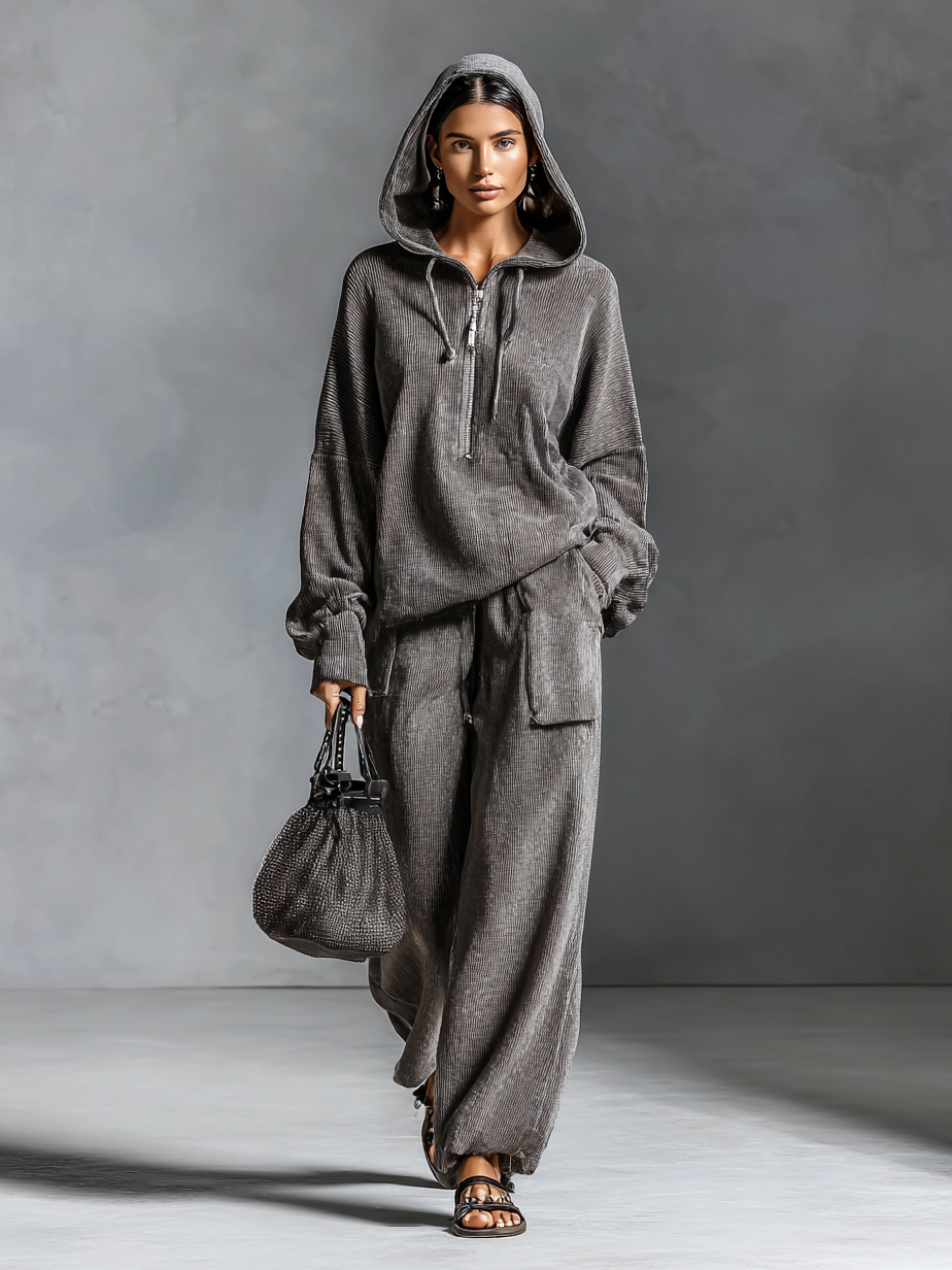 EVELYN | DAMEN FREIZEIT-SET AUS CORD MIT KAPUZENPULLOVER UND GERADER HOSE