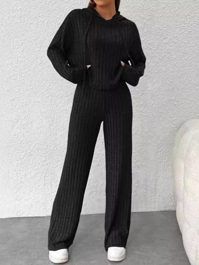OLIVIA | LOCKERES, GESTREIFTES STRICK-SET MIT KAPUZE UND LANGEN ÄRMELN
