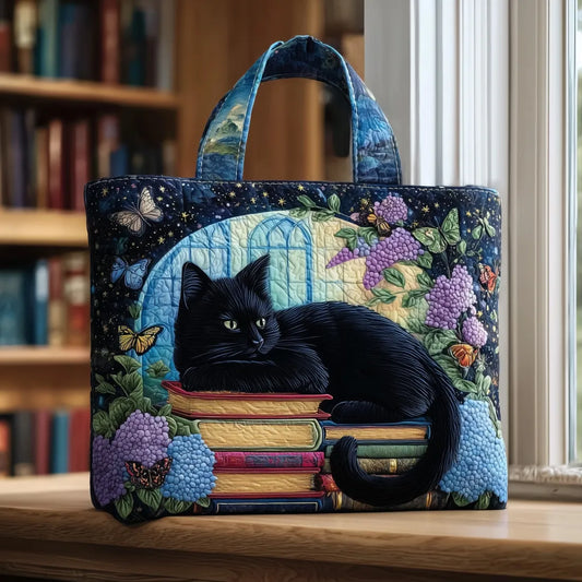 CHARLOTTE | HANDGEFERTIGTE TASCHE MIT SCHWARZER KATZE AUF BÜCHERN
