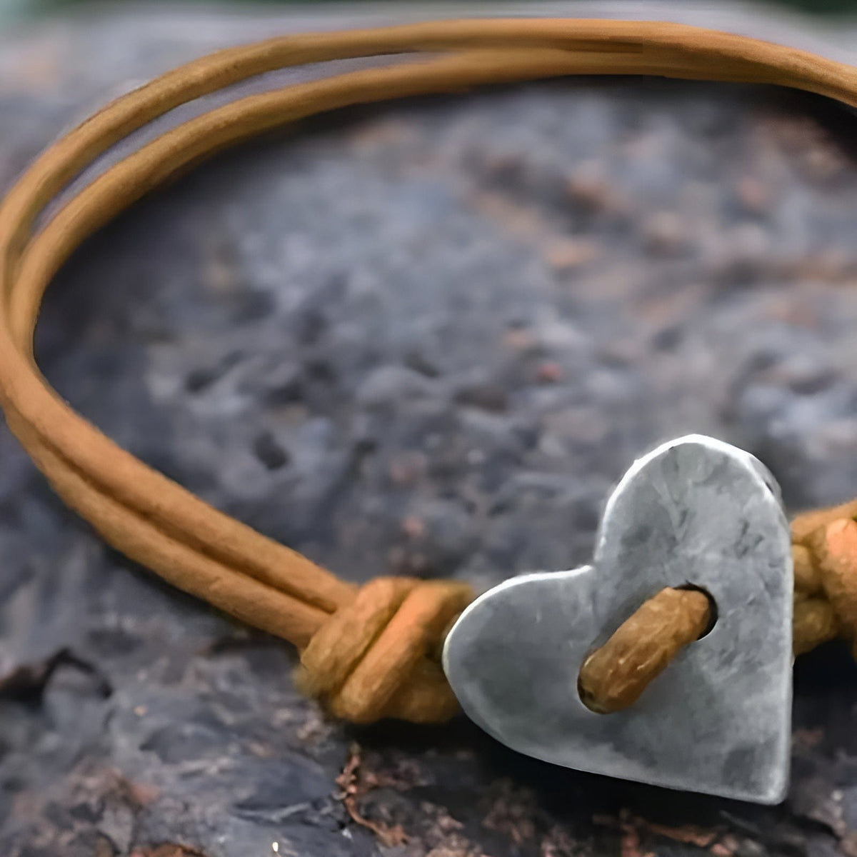 HOLLY | SYMBOL DER LIEBE ARMBAND