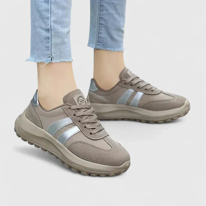 ANZHELYNNA | ORTHOPAEDIC SNEAKERS