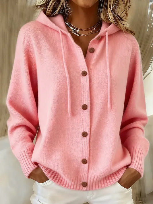 BRENDA | GEMÜTLICHE STRICKJACKE MIT KAPUZE UND KNÖPFEN