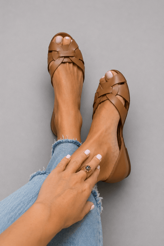 SERAFINA | GEFLOCHTENE SANDALEN