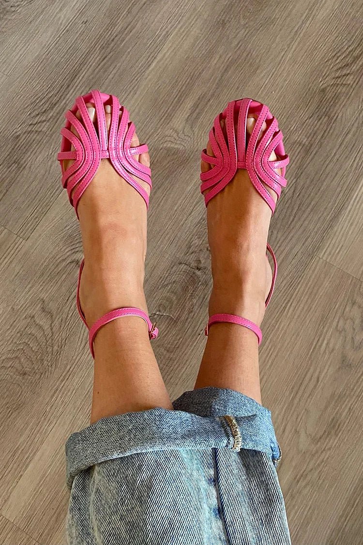 VICTORIA | GOLDENE SANDALEN MIT SCHMUCKSTEINDETAILS